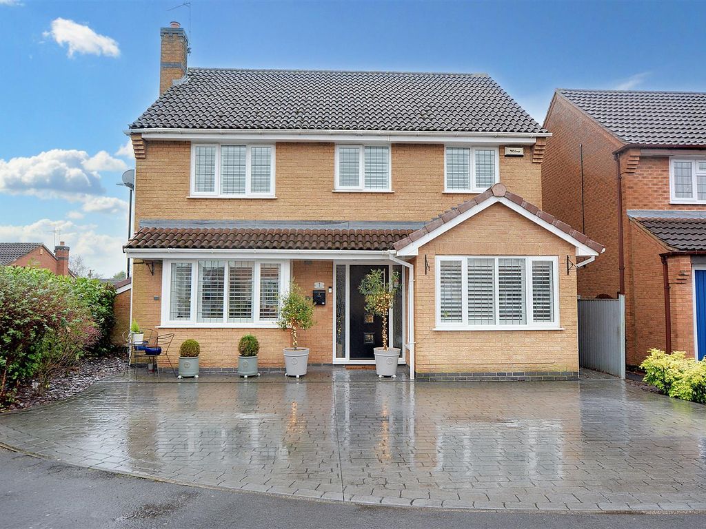 4 bed detached house for sale in Far Croft, Breaston, Derby DE72, £