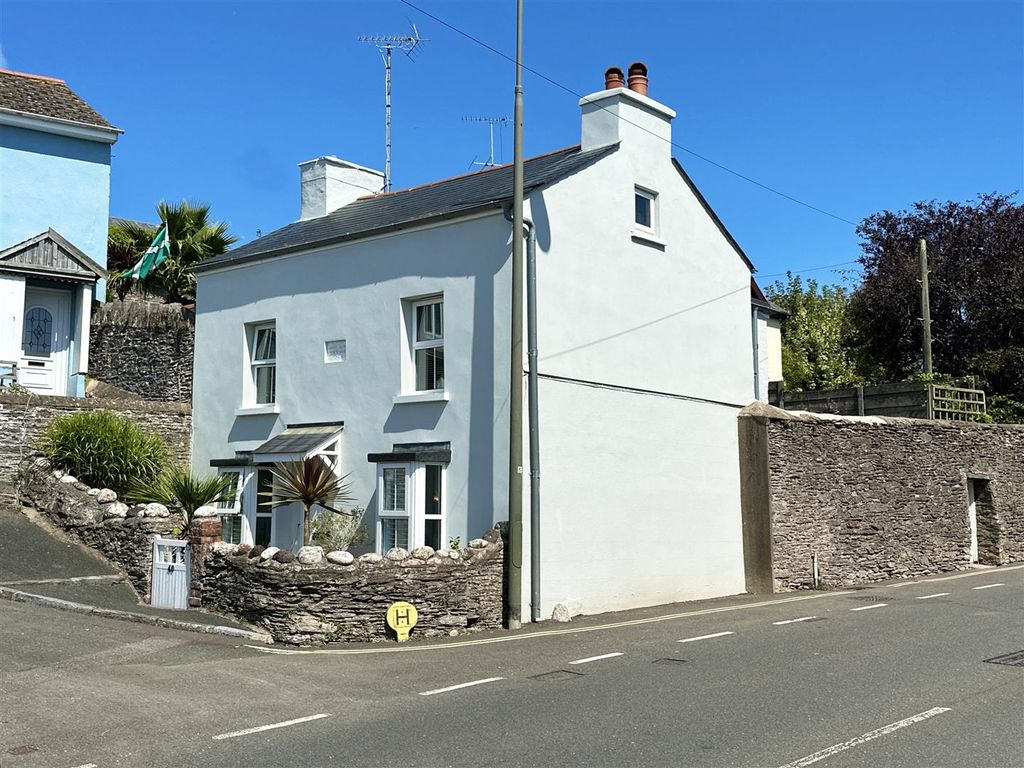 3 bed detached house for sale in Rea Barn Road, Brixham TQ5, £475,000 Zoopla