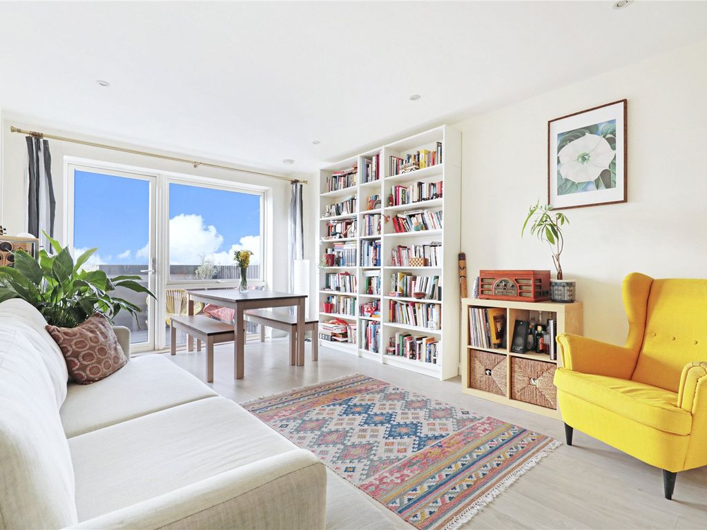 2 bed flat for sale in Chaplin House, Hoe Street, Walthamstow, London