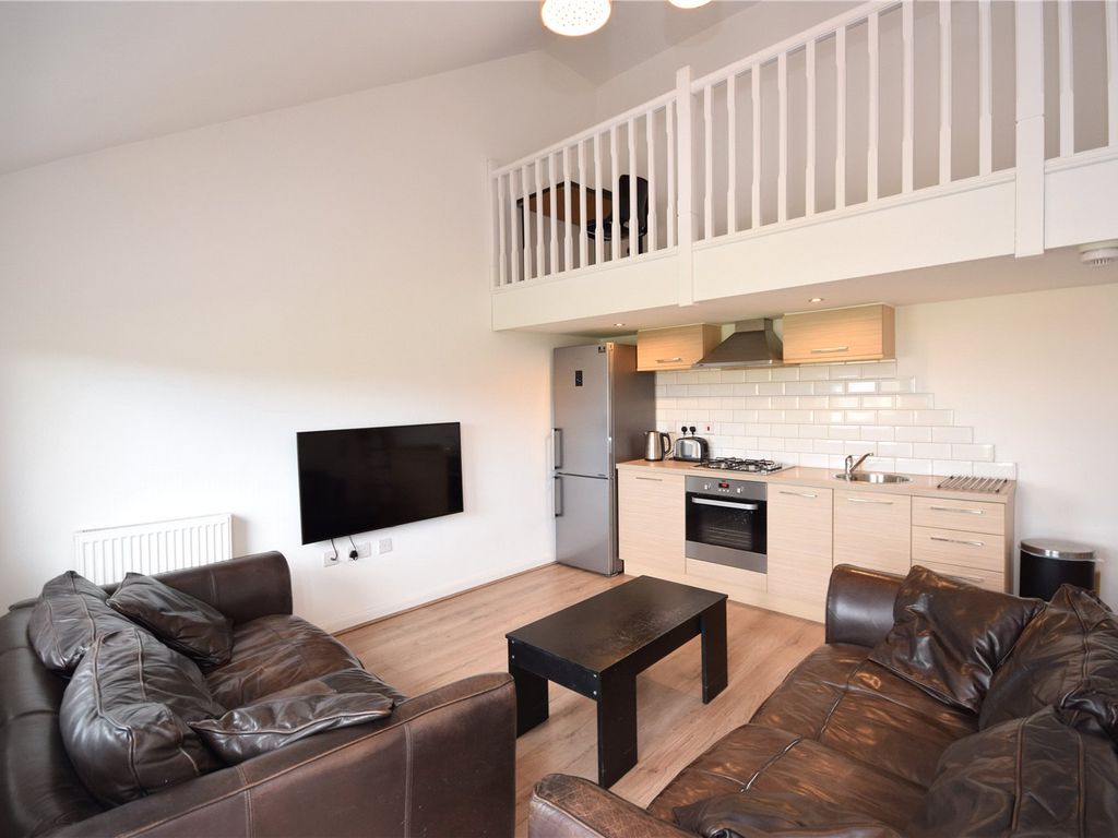1 bed town house to rent in Elizabeth Court, Pudsey, Leeds LS28 Zoopla