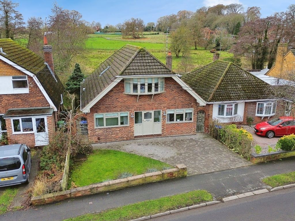 3 bed detached house for sale in Brookside Avenue, Kenilworth