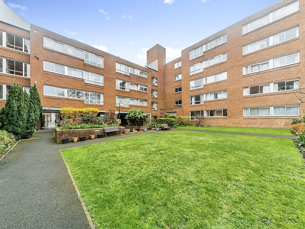 2 bed flat for sale in Grove Road, Sutton SM1 Zoopla