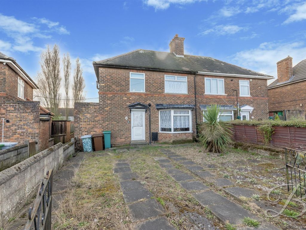 3 bed semidetached house for sale in The Crescent, Blidworth