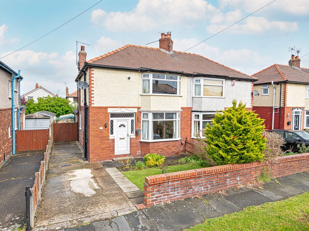 3 bed semidetached house for sale in Hill View Avenue, Helsby, Frodsham WA6 Zoopla