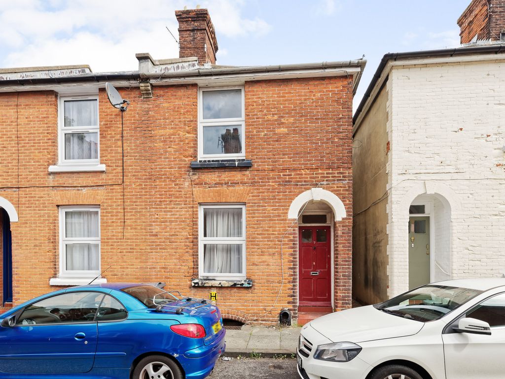3 bed end terrace house for sale in York Road, Canterbury, Kent CT1