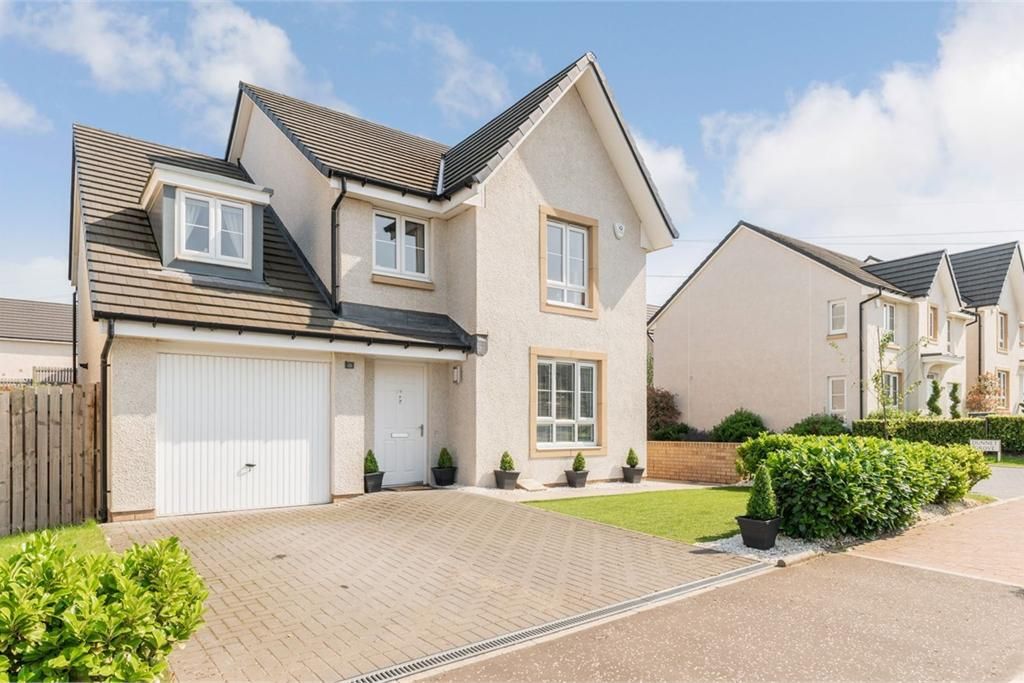 5 bed detached house to rent in Clippens Drive, Edinburgh EH17 Zoopla