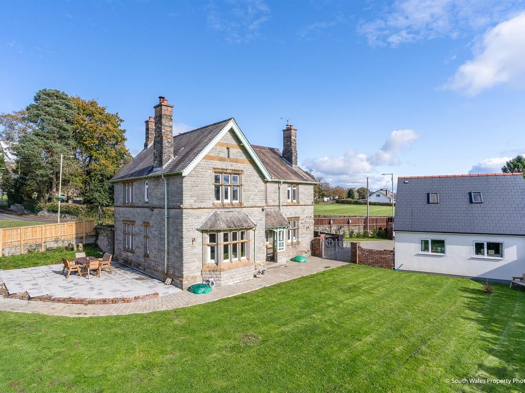 5 bed detached house for sale in The Old Vicarage, Pen Y Fai, Bridgend