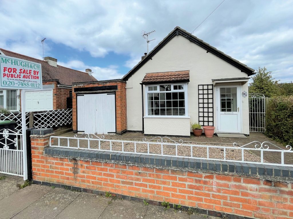 2 bed bungalow for sale in Portland Road, Toton, Beeston, Nottingham