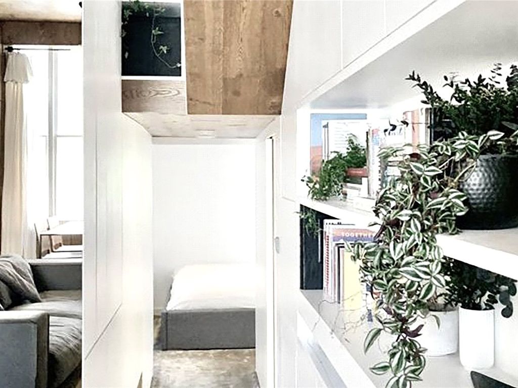 Amberley Road Maida Vale London W9  