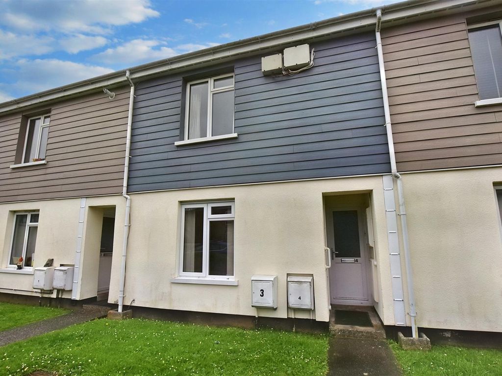 1 bed flat for sale in Dolcoath Road, Camborne TR14, £110,000 Zoopla