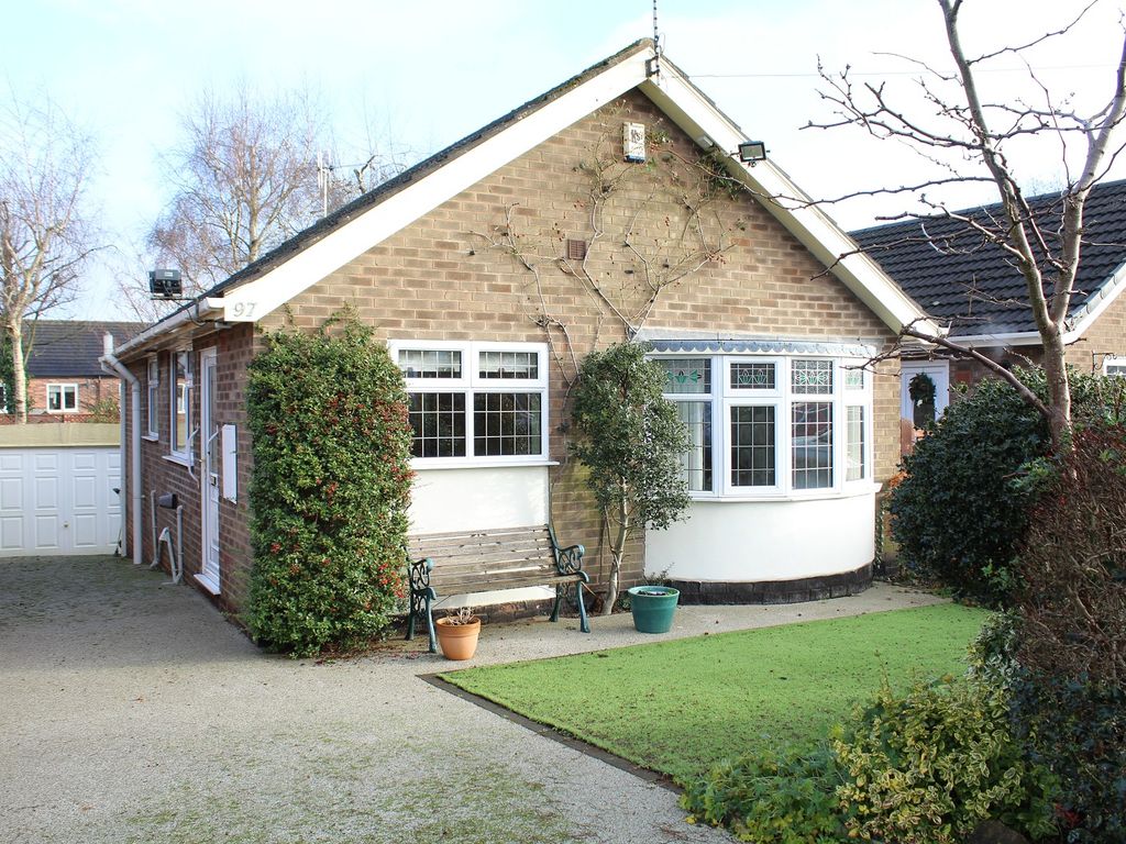 2 bed detached bungalow for sale in Corn Close, South Normanton