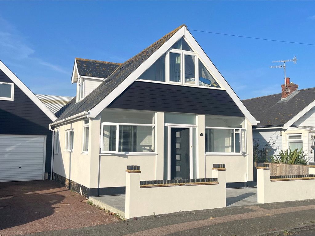 3 bed bungalow for sale in Lancing Park, Lancing, West Sussex BN15, £