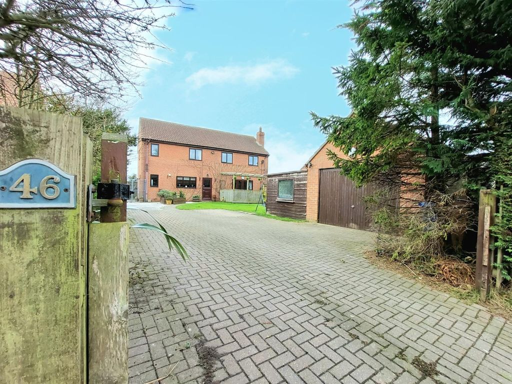 5 bed property for sale in Hornsea Road, Aldbrough, Hull HU11 Zoopla