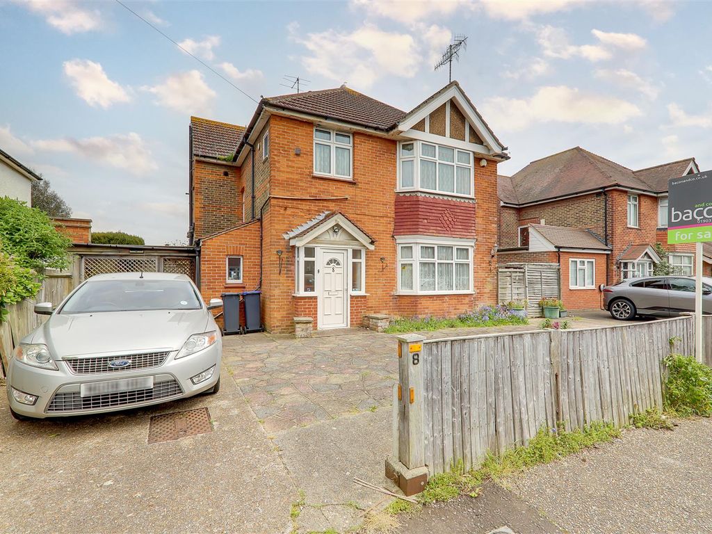 4 bed detached house for sale in Evelyn Road, Broadwater, Worthing BN14, £575,000 Zoopla