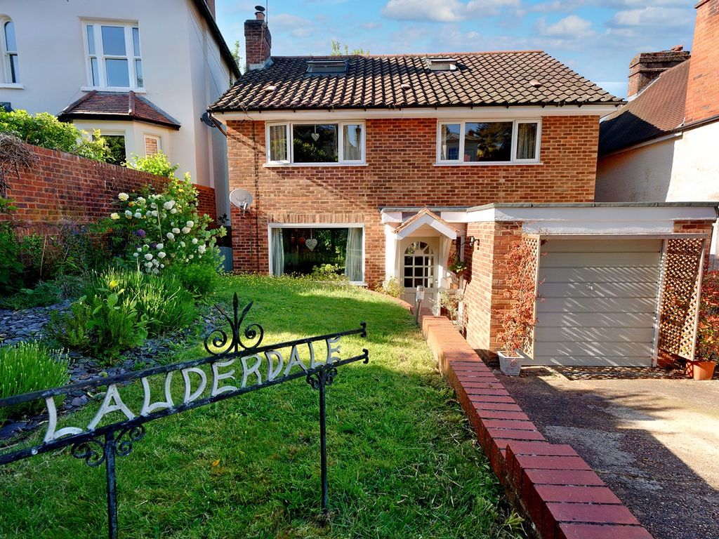 4 bed detached house for sale in Harrow Road West, Dorking RH4 Zoopla