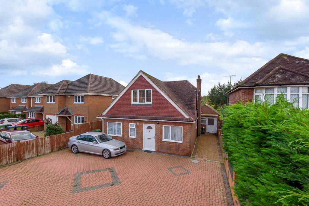 5 bed detached house for sale in High Buckinghamshire HP12