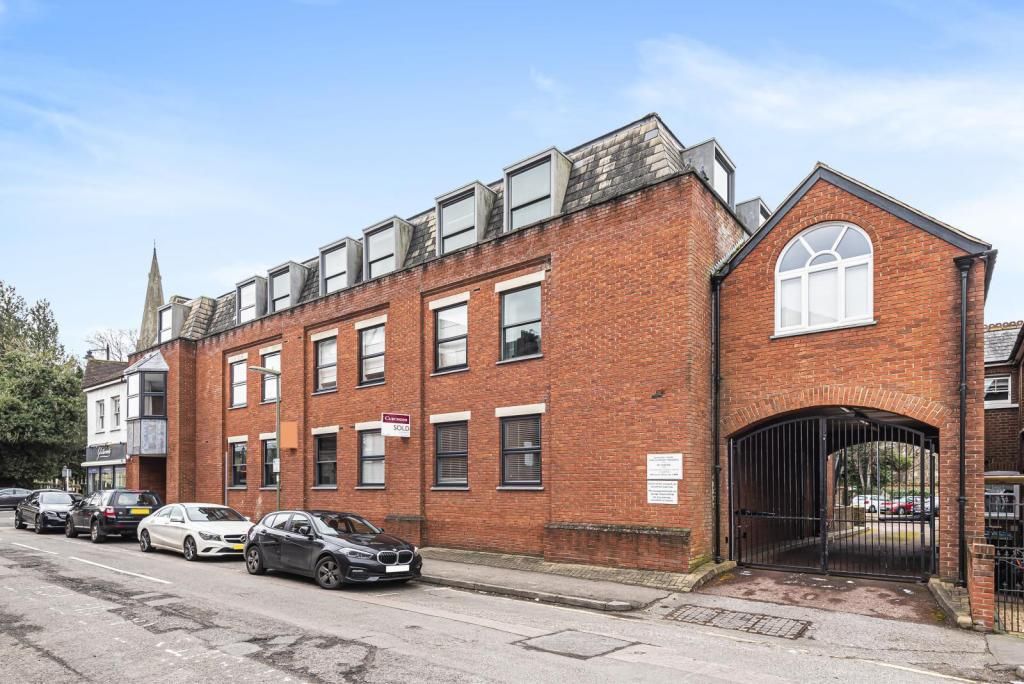 Minorca Road, Weybridge KT13  