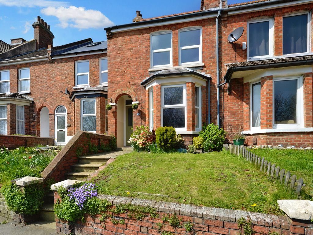 2 bed terraced house for sale in Risborough Lane, Folkestone CT20 Zoopla
