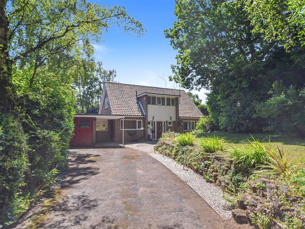 4 bed detached house for sale in Ridgewood Grove, Ravenshead