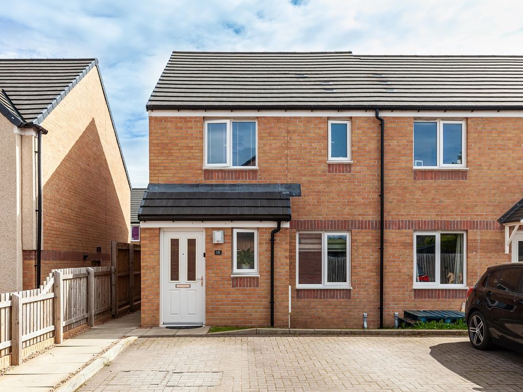 3 bed terraced house for sale in Drumeuther Way, Kinross KY13 - Zoopla