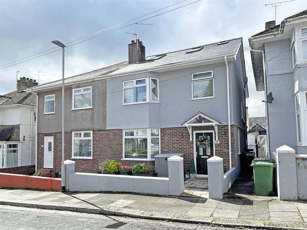 4 bed semidetached house for sale in Beechcroft Road, Beacon Park, Plymouth PL2, £350,000 Zoopla