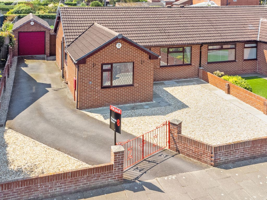3 bed semidetached bungalow for sale in Brosley Avenue, Barnby Dun