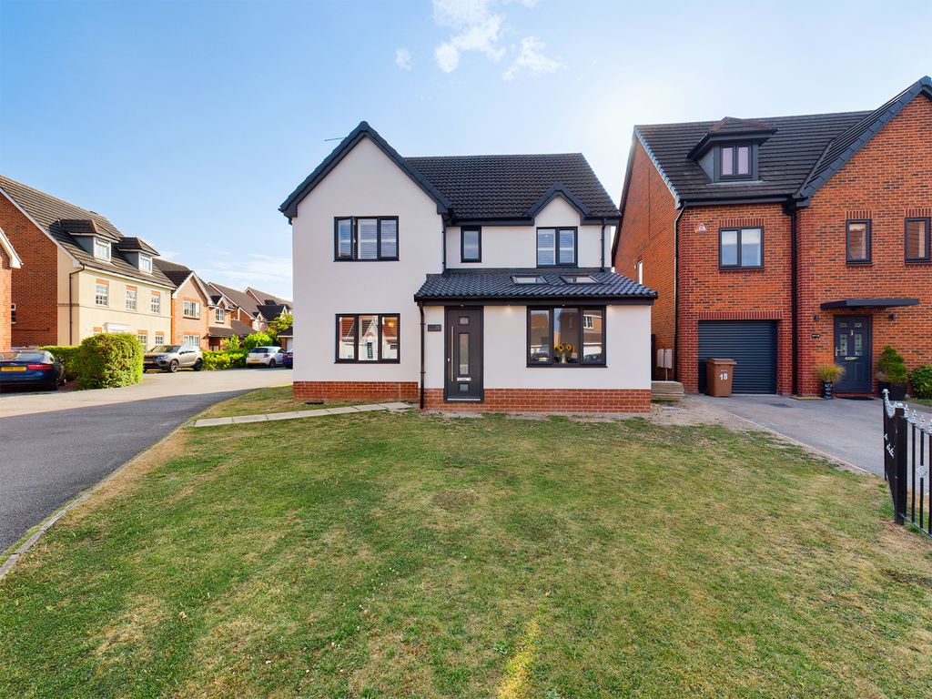 5 bed detached house for sale in Goodwood Close, Beverley HU17 Zoopla