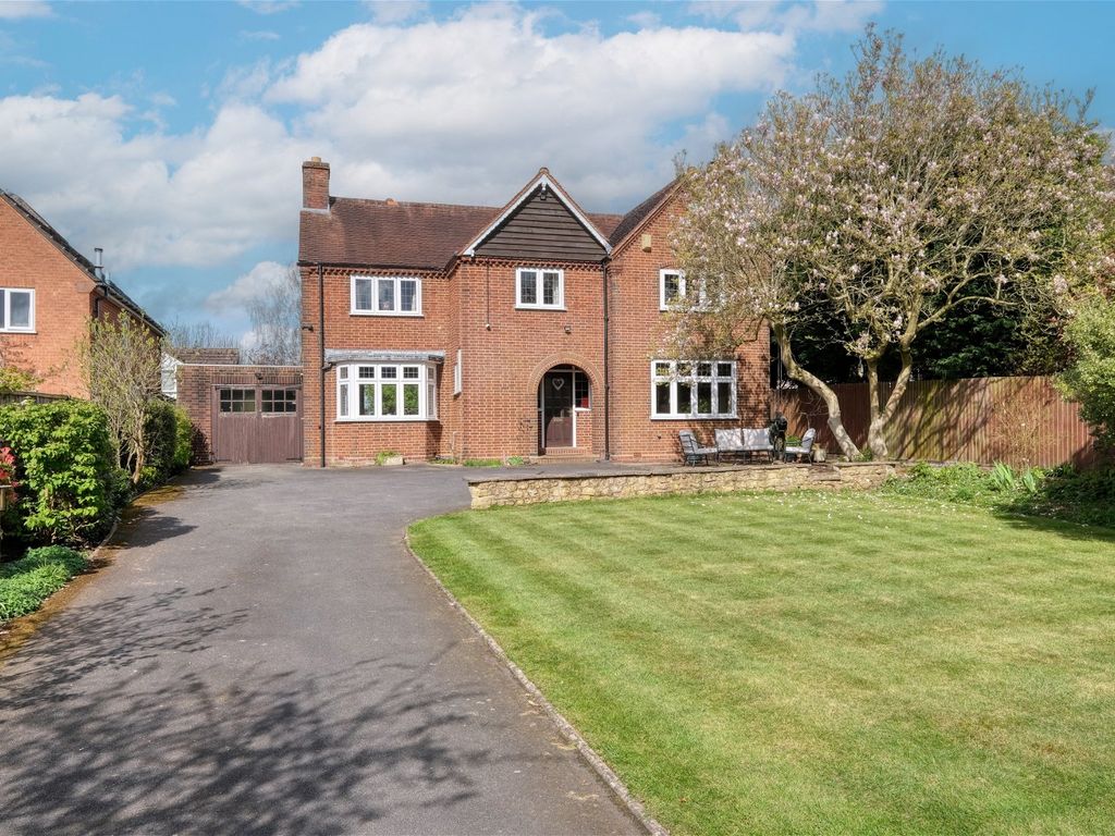 4 bed detached house for sale in College Road, Bromsgrove B60, £995,000