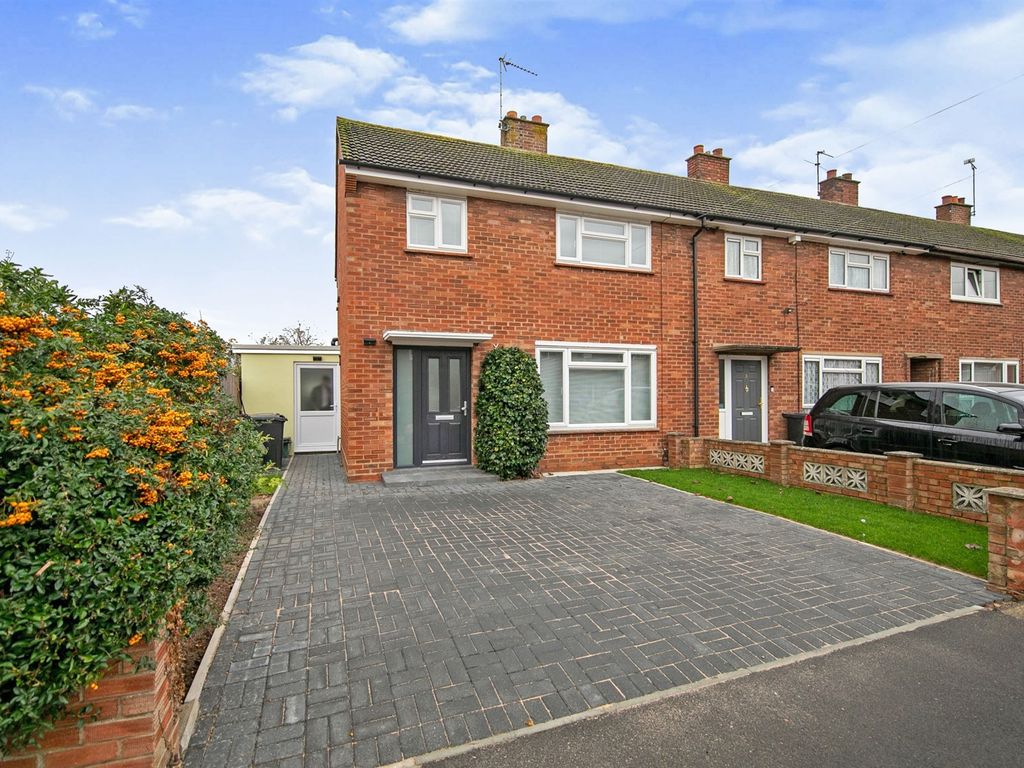 3 bed semidetached house for sale in Buxton Road, Colchester CO2 Zoopla