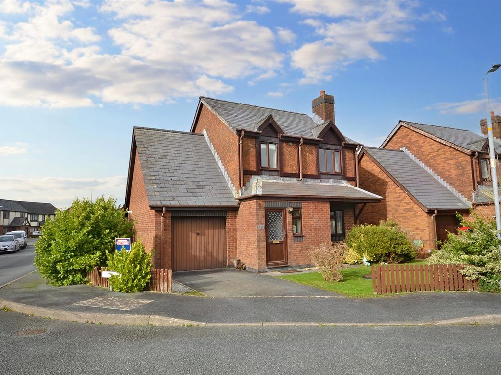 4 bed detached house for sale in Tudor Gardens, Merlins Bridge