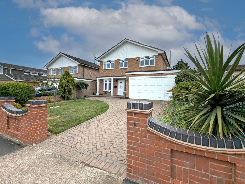 4 bed detached house for sale in Alexandra Road, Rayleigh SS6 Zoopla