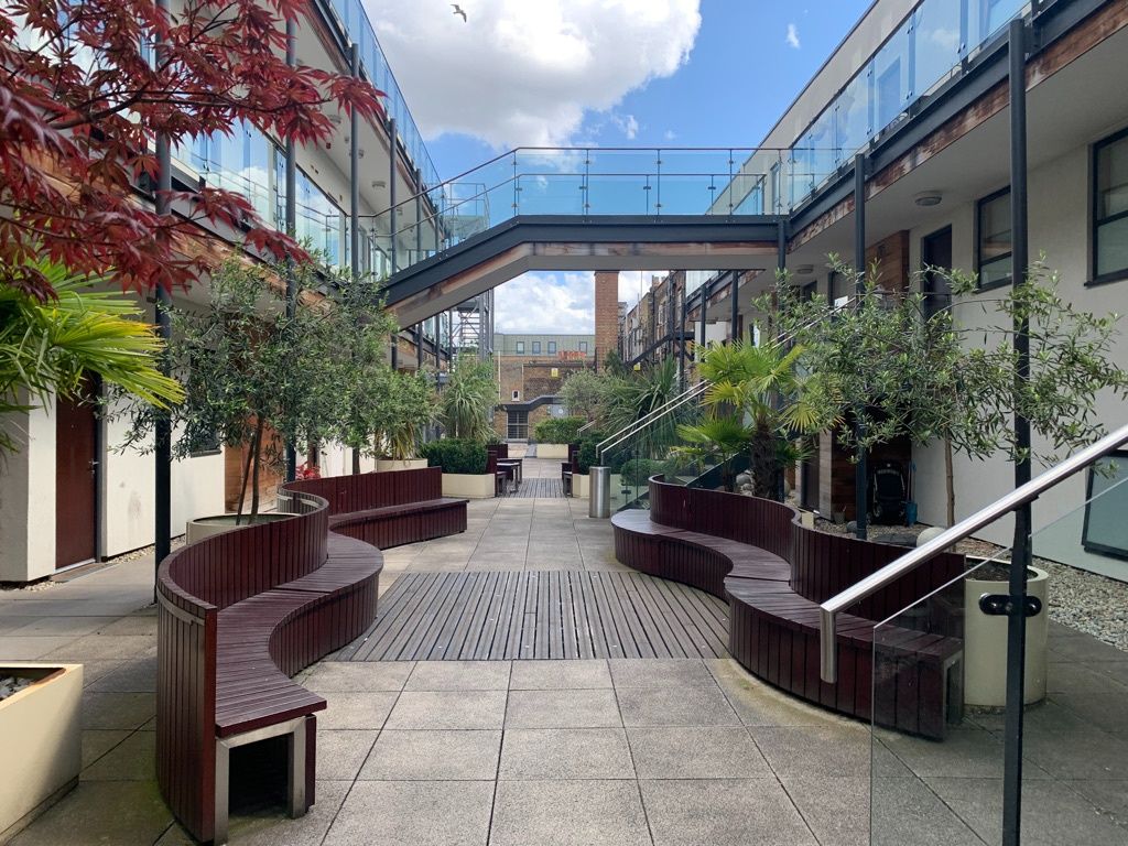 1 bed flat for sale in Kingsgate House, Kingsgate Place, London NW6, £