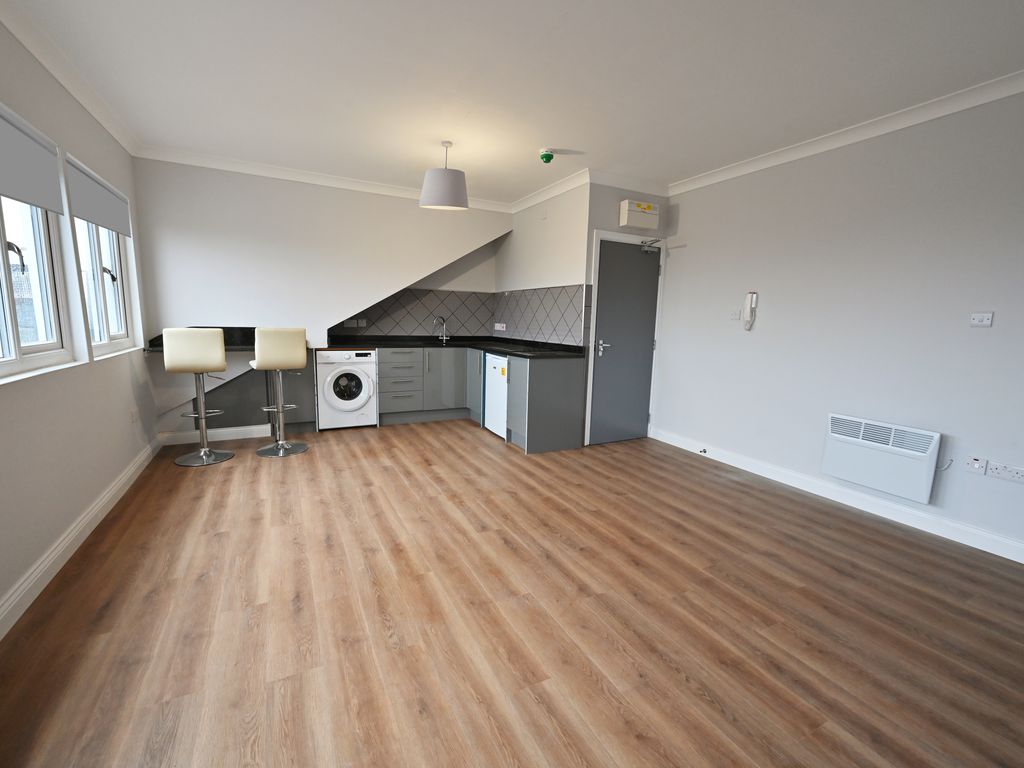 1 bed flat to rent in Heaton Road, Heaton, Newcastle Upon Tyne NE6, £775 pcm Zoopla