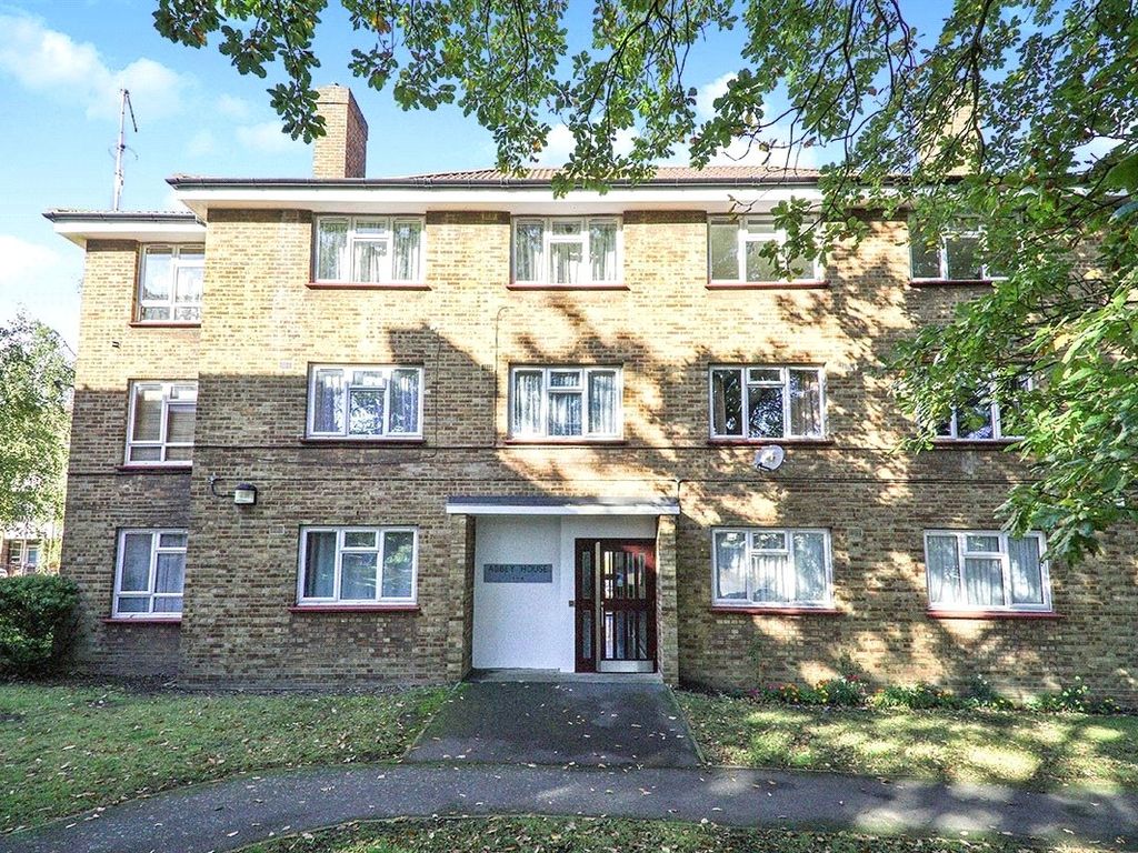 3 bed flat for sale in New Road, London SE2, £300,000 Zoopla