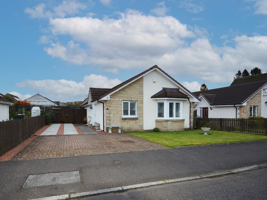 3 bed bungalow for sale in Dalquharn Avenue, Darvel KA17, £169,995 Zoopla