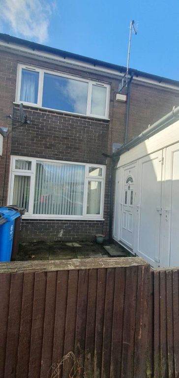 Coleridge Road, Oldham OL1  