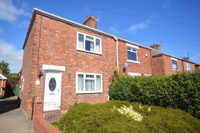 3 bed semidetached house for sale in Hartford Crescent, Bedlington
