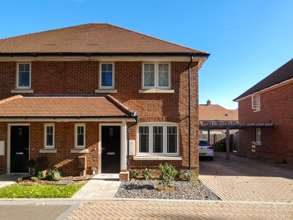 3 bed semidetached house for sale in Abbots Field, Yapton, Arundel