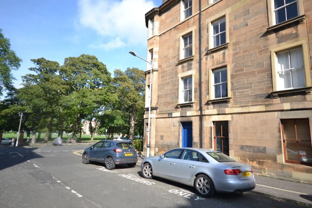 3 bed flat to rent in Melville Terrace, Marchmont, Edinburgh EH9 Zoopla