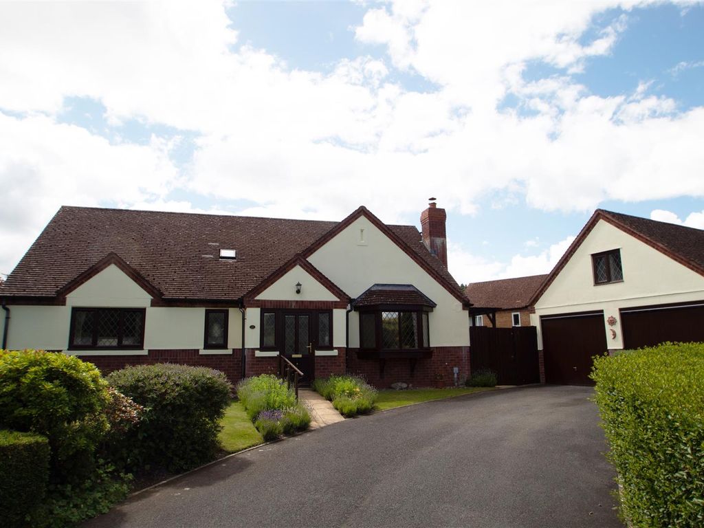 3 bed property for sale in Offas Green, Norton, Presteigne LD8 Zoopla