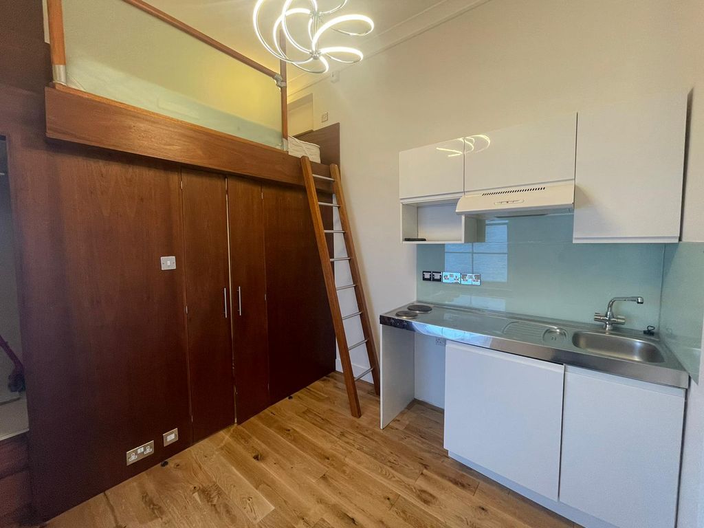 Studio to rent in St. Stephens Gardens, London W2 Zoopla
