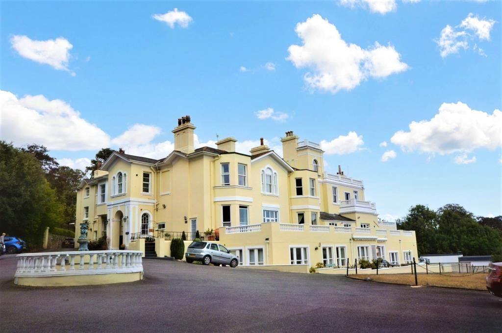 Spa Court, Stitchill Road, Torquay, Devon TQ1  