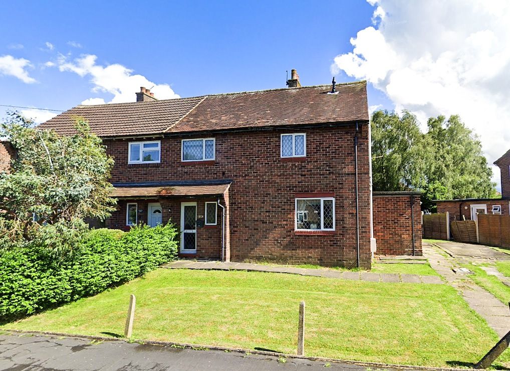 3 bed semidetached house for sale in Vicarage Crescent, BurtonUpon