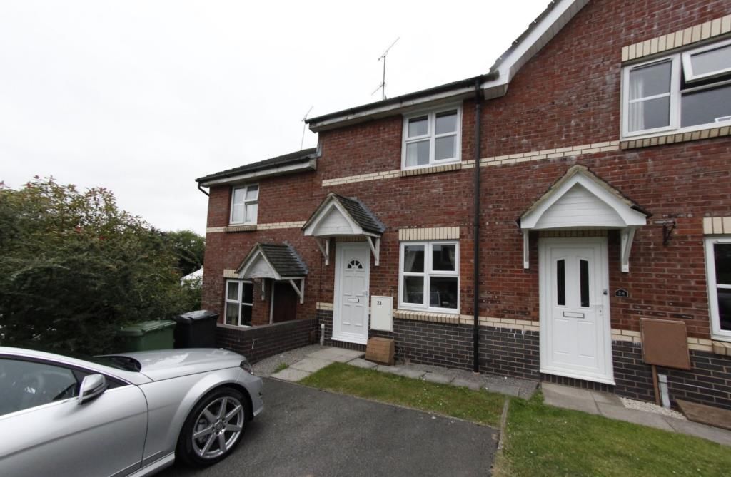 2 bed terraced house to rent in Armstrong Close, Thornbury, Bristol