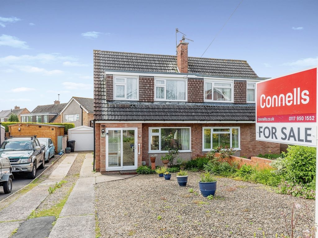 3 bed semidetached house for sale in Meadowland Road, Henbury, Bristol