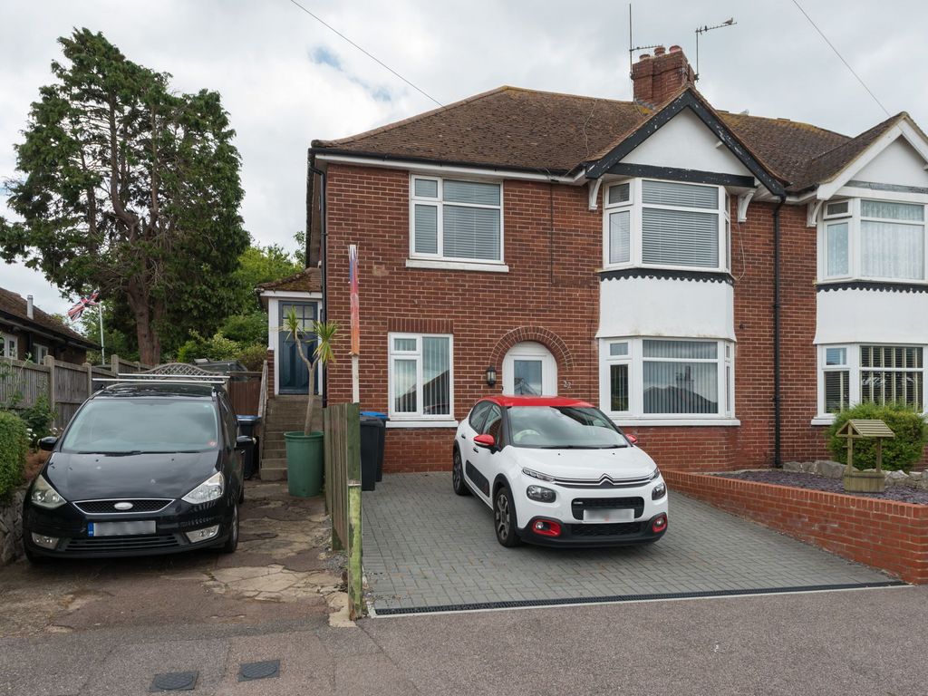 2 bed semidetached house for sale in Goodwin Road, Ramsgate CT11 Zoopla