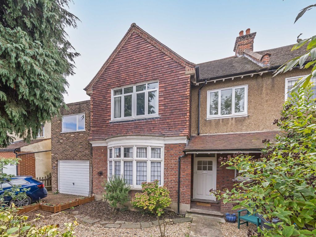 1 bed flat to rent in Lingfield Avenue, Kingston Upon Thames KT1, £