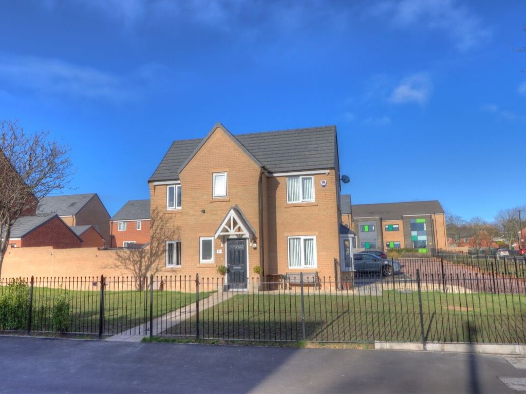 3 bed detached house for sale in Colton Row, Newcastle Upon Tyne NE5