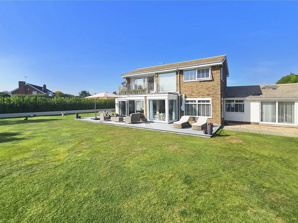 3 bed detached house for sale in Michel Grove, East Preston