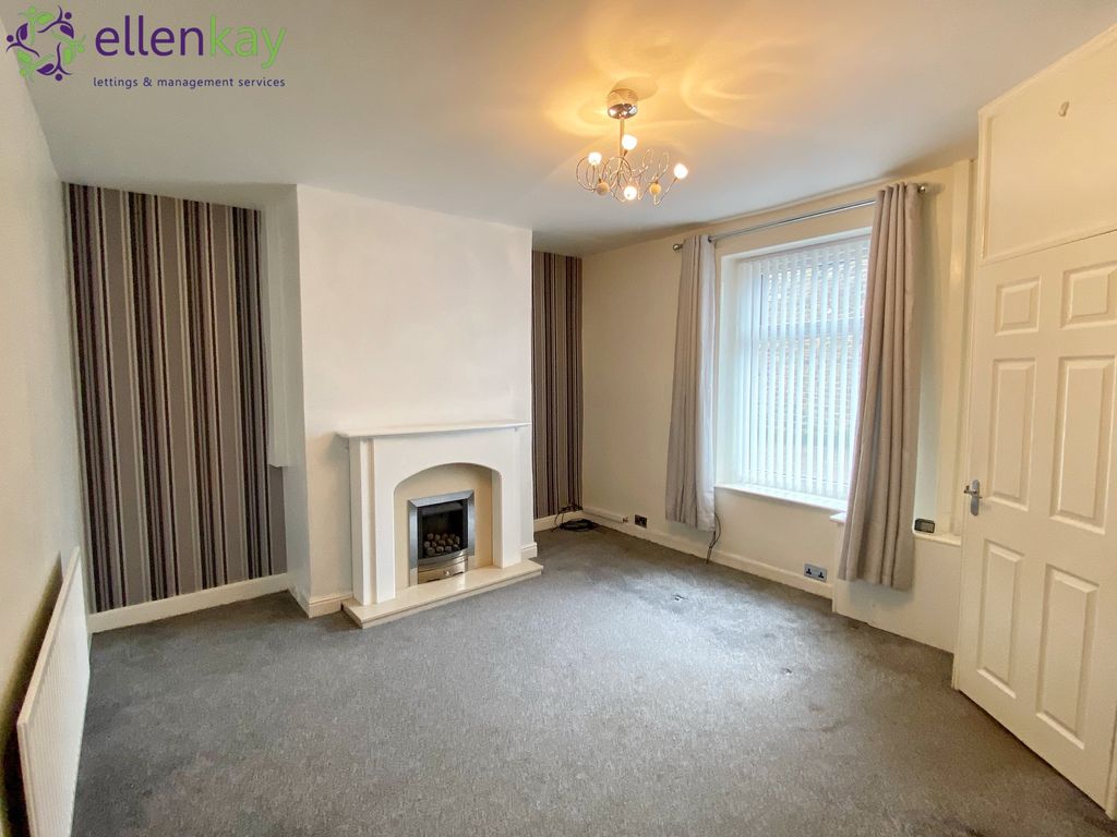 2 bed terraced house to rent in Entwistle Street, Rochdale OL16, £695 pcm Zoopla